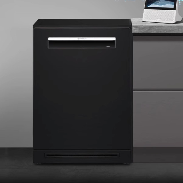 今日必买：博世 BOSCH 新风V6 独嵌两用洗碗机16套家用全自动黑金刚