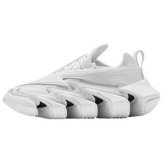  FILA FUSION 潮牌 女士跑步鞋