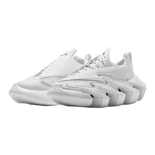  FILA FUSION 潮牌 女士跑步鞋