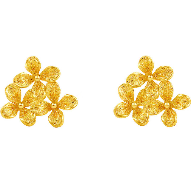 有券的上：ZHOU LIU FU 周六福 绣球花黄金耳钉 1.57g A0911673