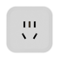 美仕杰 MENSARJOR 五孔插座 白色