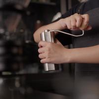 MHW-3BOMBER轰炸机竞速M1手摇磨豆机镀钛研磨机手冲咖啡研磨器 【今日特惠价】专业七星磨芯-金