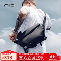 NIID 原创邮差包潮牌男士包包单肩包机能斜挎包多功能男包休闲挎包R1 曜石黑(按压扣，不含卡盒)