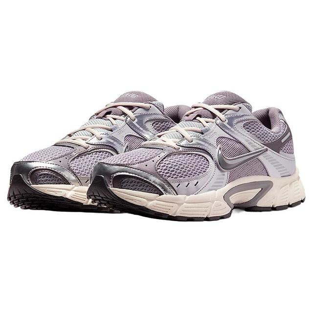 PLUS会员、人气复古款：NIKE V5 RNR 男子运动鞋 HJ5228-003