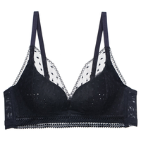 爱慕内衣女无钢圈蕾丝性感聚拢洞洞杯薄款文胸胸罩AM17LE1S 黑色 C85