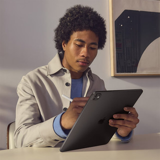 Apple 苹果 iPad Pro 2024款 M4版 13英寸 平板电脑（M4、16GB 、1TB、eSIM版、深空黑色）