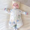 婴儿新生儿宝宝春沙滩小熊棉袄