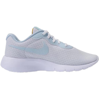 耐克（NIKE）女鞋冬季户外透气休闲轻便耐磨训练减震运动跑步鞋 DX9041-005浅蓝/透气网面 35.5