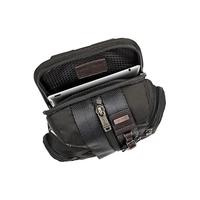 途明（TUMI）FREMONT男士单肩斜挎包户外旅行弹道尼龙02223393HKO胡桃木色