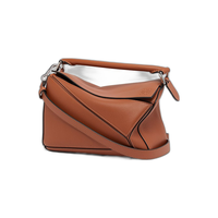 Loewe 罗意威 23 Puzzle女士小号棕褐色小牛皮手提包