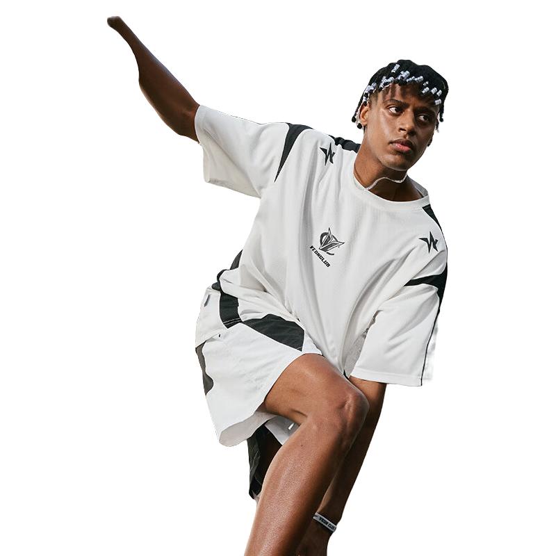 白
