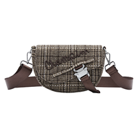 【品牌】潮流时尚马鞍包男女单肩包斜挎包