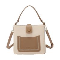 稻草人 包包女士水桶包牛皮百搭手提包小众斜挎包通勤真皮女包