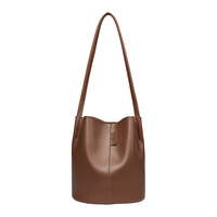 CORALDAISY 卡洛黛茜 2023爆款时尚百搭女包大容量复古水桶包单肩包休闲风