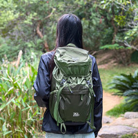 户外轻便背包可折叠大容量登山包女夏便携出行徒步爬山双肩包35升