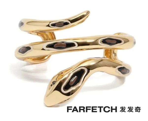 今年冬天流行的外套,衣橱里挺多的不需要再买了?你们怕是还没见过这几件…