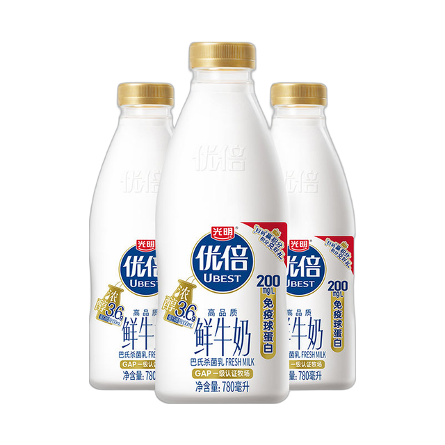 光明 优倍3.6g浓醇鲜牛奶780ml*3瓶  送180g*5袋酸奶