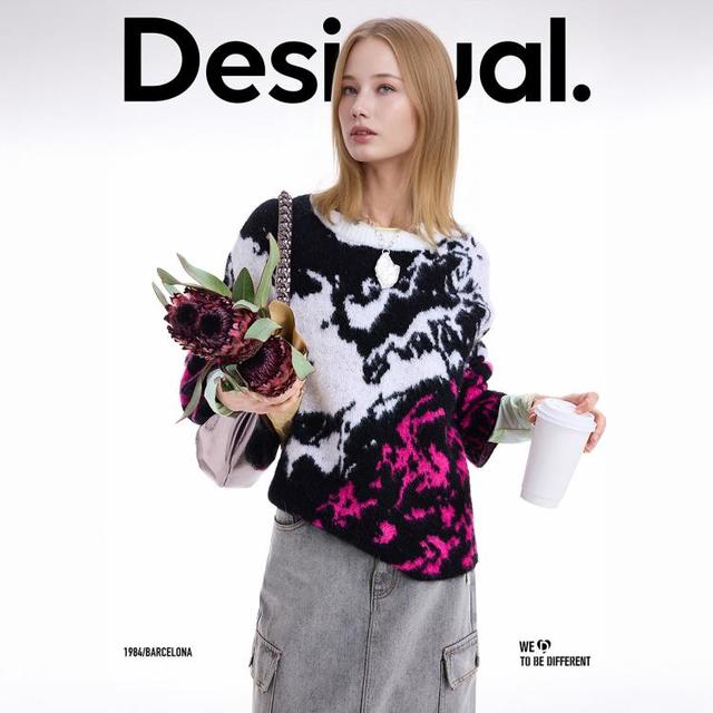 Desigual 西班牙品牌 羊毛混纺撞色动物纹提花圆领女士针织衫