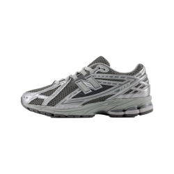 new balance 潮流液态银 运动鞋
