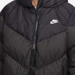 Nike/耐克冬季女子宽松保暖运动羽绒服FD8213-010