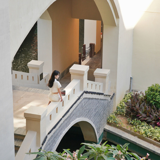 移动端：三亚海棠湾熹棠费尔蒙酒店2晚+游廊餐厅东南亚火锅套餐+日落仪式/火舞秀/乐队驻唱/星空乐享会+高尔夫推杆+户外彩虹...