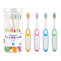 小牛历险记 儿童高密软毛牙刷 8支大头款儿童透明桶装牙刷 8支（1桶）
