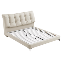 顾家家居 KUKA 意式轻奢头层牛皮床双人床卧室大黑牛双人床羽毛靠包高脚DS8159B 【雪羽白】1.5米齐边高脚款