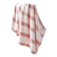三利家用吸水速干成人男女大毛巾加大柔软裹巾条纹简约不掉毛浴巾 粉色 275g