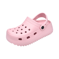 卡帝乐鳄鱼洞洞鞋女士凉鞋夏季休闲沙滩鞋软底凉拖鞋子女 0808 粉色 35-36