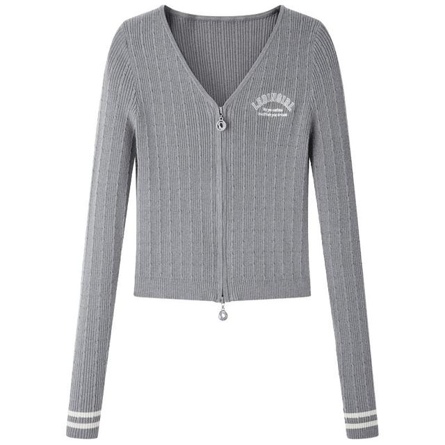 限尺码：乐町 女装修身短款开衫V领针织衫