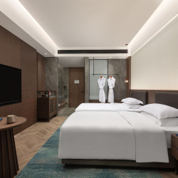 【省60元】旅游出行_威海火炬八街戴斯温德姆酒店3晚多少钱-什么值得买