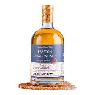 PASSTON 派斯顿 苏格兰威士忌洋酒40°烈酒冰饮强爽可乐桶 迪卡15圆筒礼盒700ml