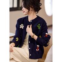 安瑞井 ORIGIN 女士减龄卡通圣诞新年提花圆领单排扣针织开衫