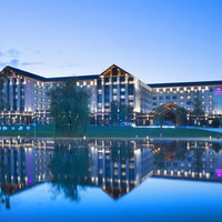 移动端：北京金隅八达岭皇冠假日酒店1晚+含双人沐沄水乐园门票1次