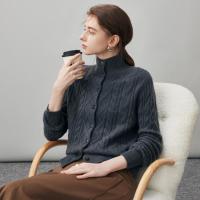 保暖服饰、超V会员：科蒙博卡 Comoboca 解码时髦绞花加厚100%山羊绒针织外套秋冬半高领女开衫上衣