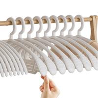 维简 宽肩晾衣架防滑无痕毛大衣服挂钩塑料撑子衣柜裤架加大号