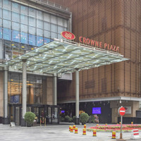 移动端：皇冠假日 Crowne Plaza 北京朝阳悠唐皇冠假日酒店1晚+双人自助午晚餐（二选一）