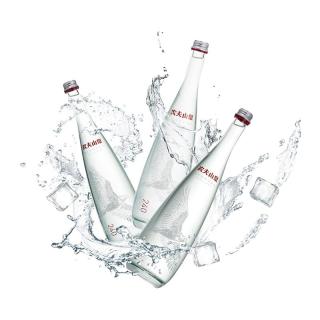 农夫山泉 NONGFU SPRING 高端充气天然矿泉水 750ml*12瓶