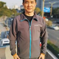 阿珂姆户外软壳加绒防风防泼水春男士立领保暖中间层休闲抓绒衣 灰色 S