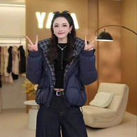 鸭鸭羽绒服女短款冬季2025时尚韩版连帽保暖泡芙云感小个子外套 咖色 S