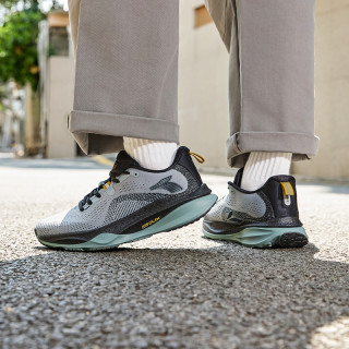 361° 赤焰4.0 秋冬加厚 橡胶大底 男女款加厚超轻减震跑鞋 6724322223