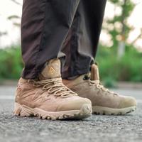 悍途 高帮登山鞋男防滑户外鞋耐磨缓震保暖徒步鞋男不加绒款