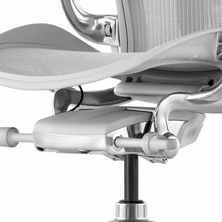 赫曼米勒（HERMAN MILLER）AERON电脑椅人体工学椅办公椅升降扶手透气面料矿石白轻奢版中号 矿石白轻奢版M号 科技布