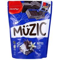 munchy's 马奇新新 夹心巧克力威化饼干 香草味 180g