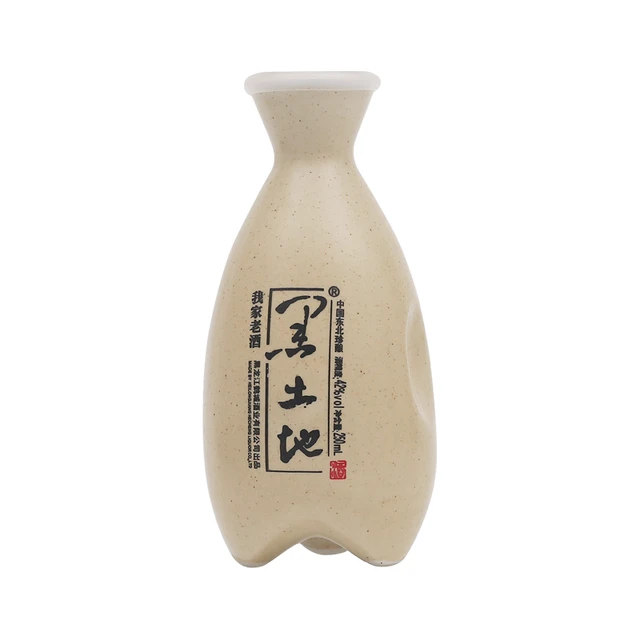  BLACK SOIL/黑土地 纯粮食酒 浓香型白酒  箱装 52%vol 250mL