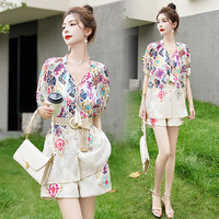 爱普 AEMAPE 套装女夏季2025新款民族风两件套花色上衣阔腿短裤欧版时尚两件套 兰杏色