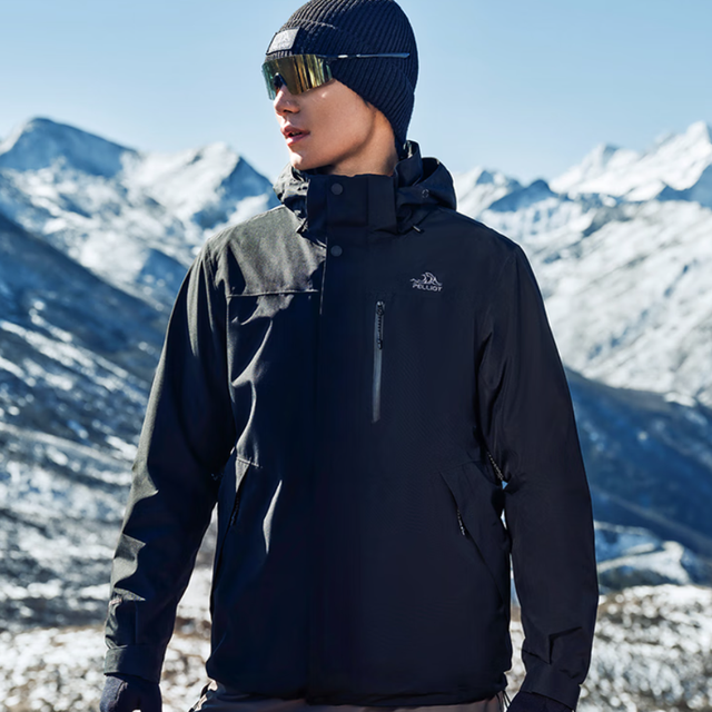 今日必买：伯希和 经典2.0 三合一冲锋衣 12340106