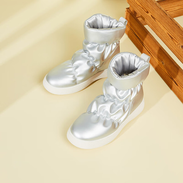 康奈 雪地靴女冬季褶皱防水设计棉靴高帮加绒保暖18238082 银色 39