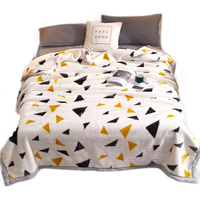 南极人(Nanjiren) 毛毯被子加厚冬天加绒双层拉舍尔盖毯冬季双人保暖宿舍毯子 樱桃熊 150cmX200cm加厚款约4斤