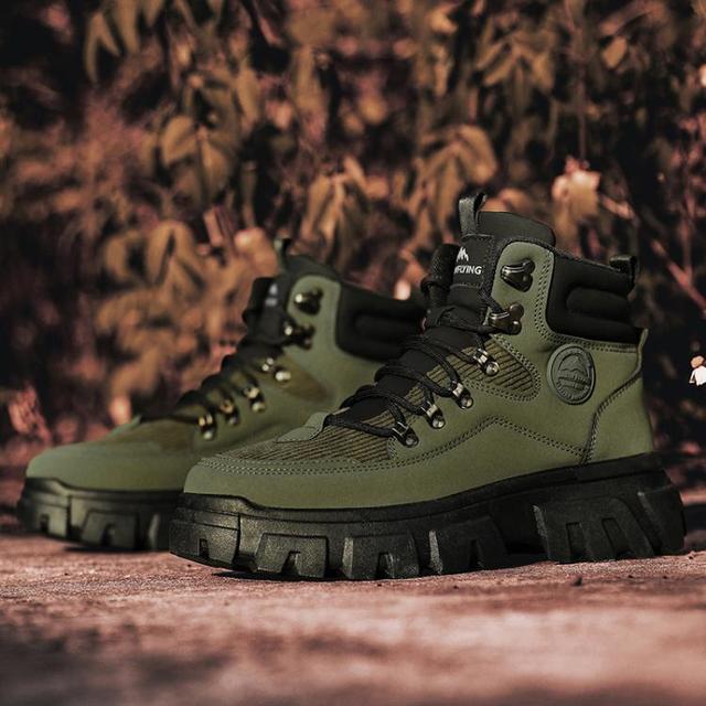 雪中飞 男士厚底工装靴 25新款秋冬季休闲马丁靴